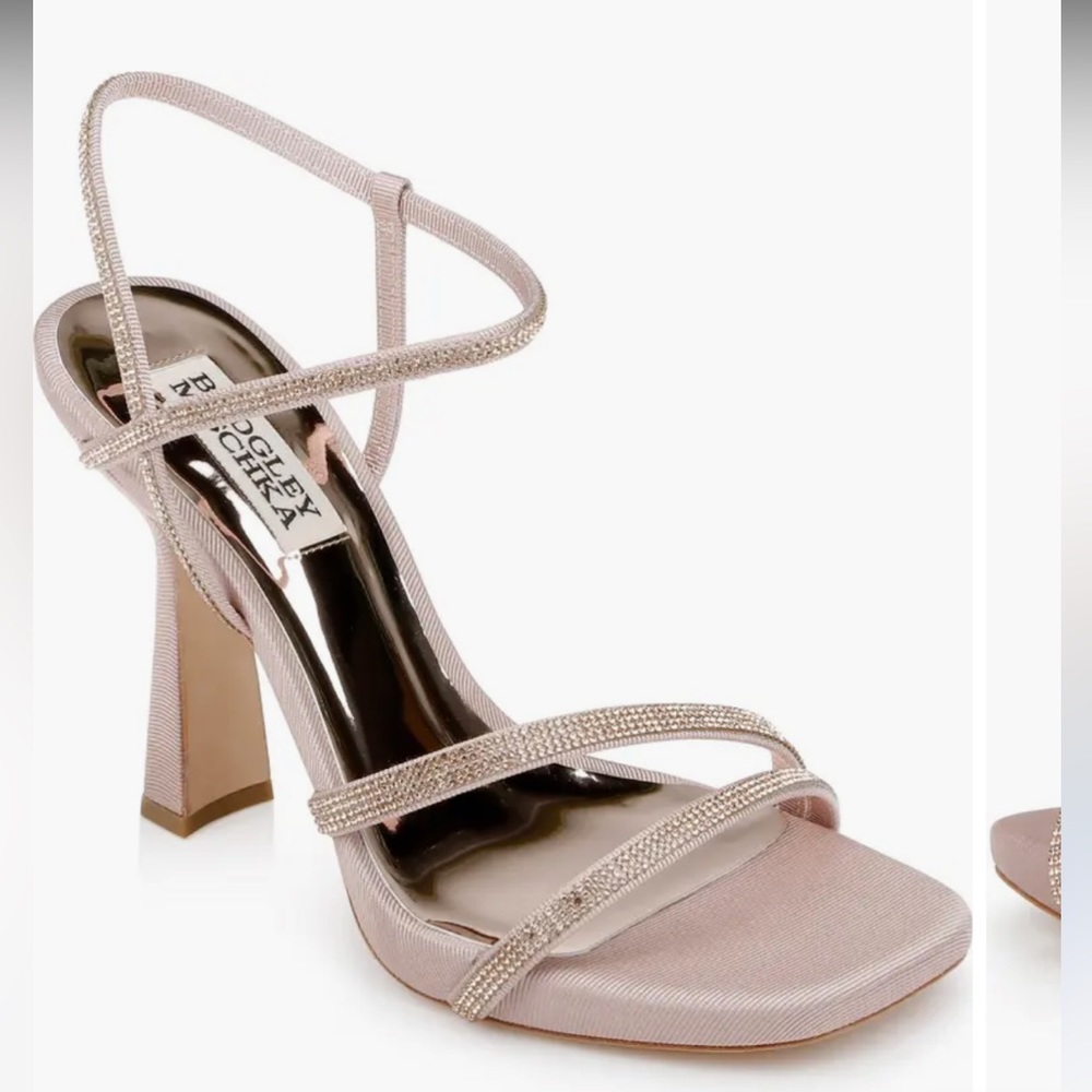 Badgley Mischka Urbana heels pink size 9